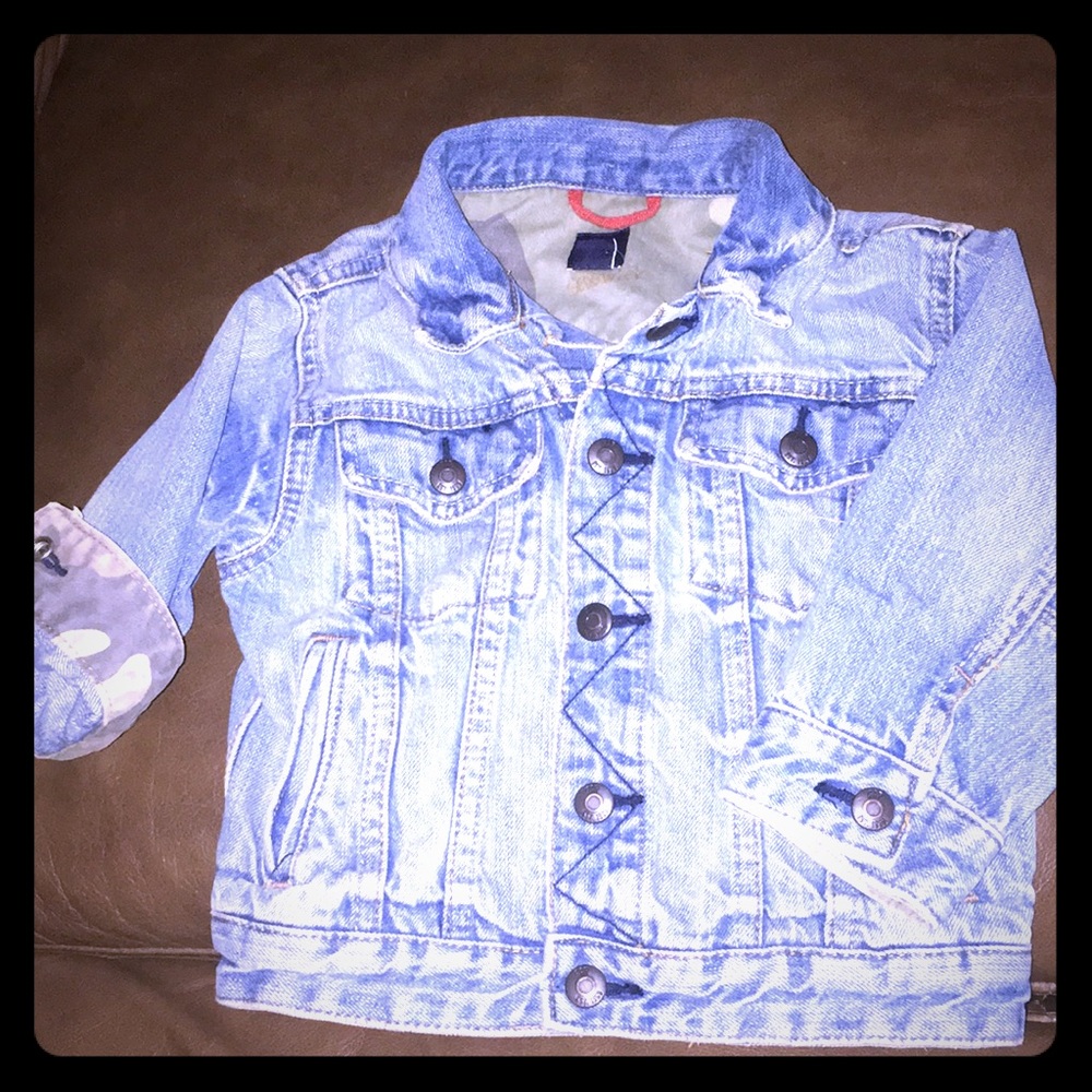 GAP DENIM JACKET